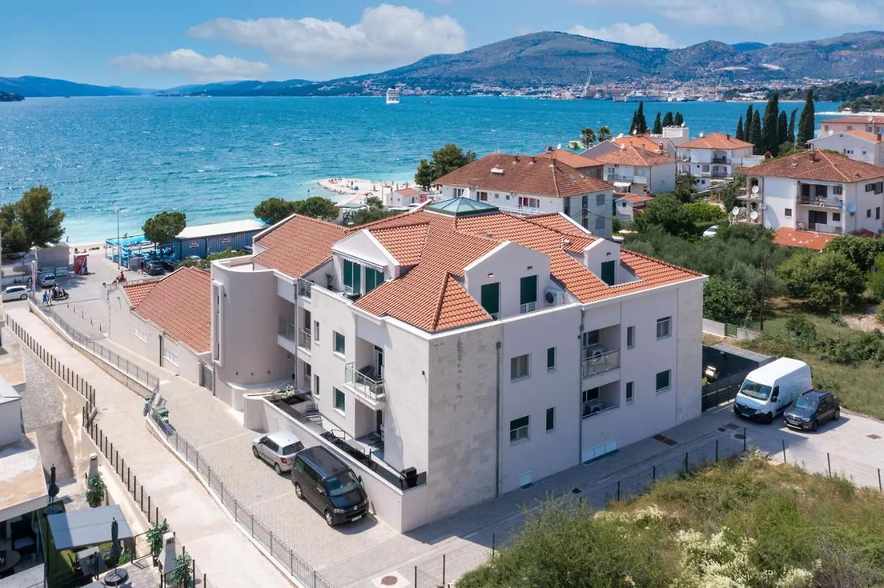 Apartments Ocrux Trogir