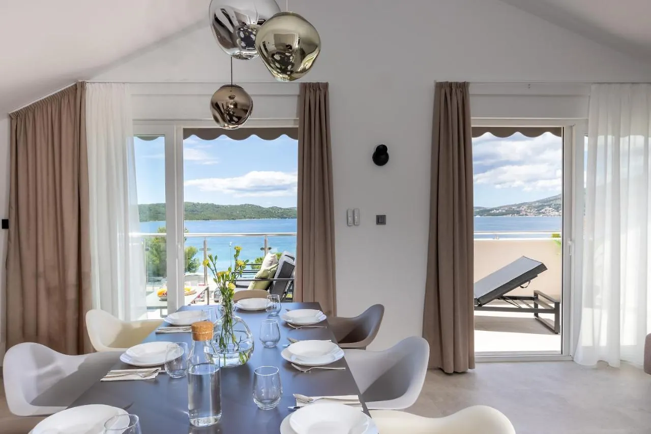 Apartments Ocrux Trogir