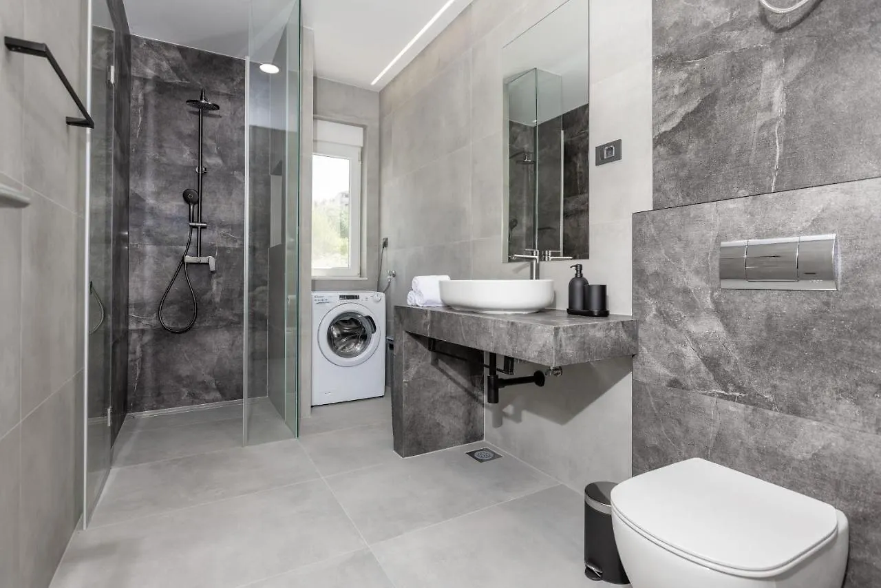 Apartments Ocrux Trogir
